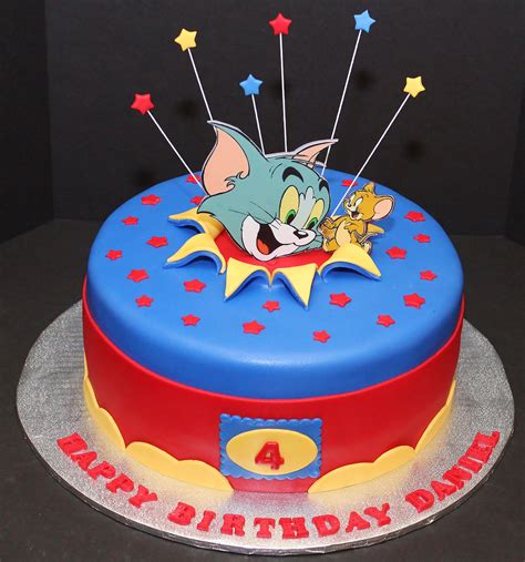The 'kids' in these cartoons are far less violent than their parents were, but still find ways to cause plenty of trouble for each other and everyone else. Tom and Jerry Cake by Cecy Huezo and Marina Lamb . www ...