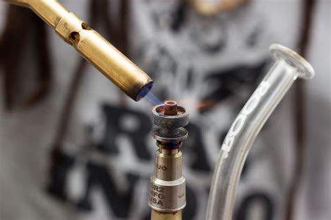 What Is A Dab Rig Basic Information Beginners Need To Know Terris