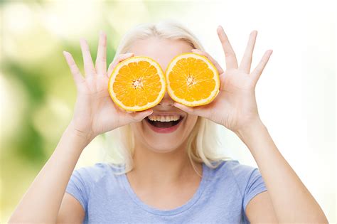 7 Vital Ways To Keep Your Eyes Healthy