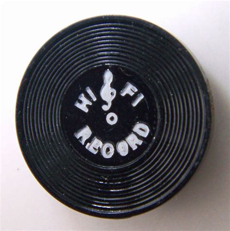 Vintage Hi Fi Record Button Ebay Vintage Buttons Vintage Sewing