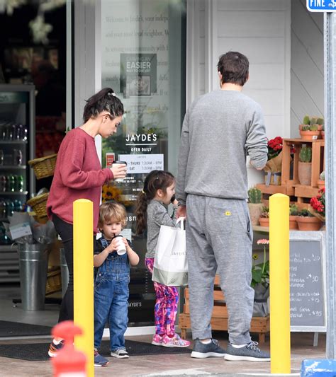 Mila Kunis And Ashton Kutcher Spotted With Their Kids Pics