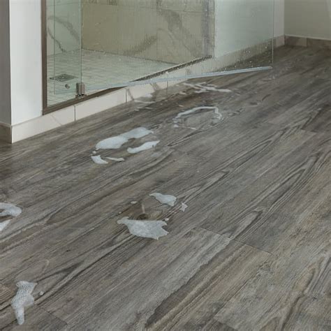 Lumber Liquidators Waterproof Luxury Vinyl Plank Flooring 10 Off