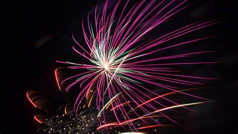 Download Wallpaper 2560x1440 Fireworks Sparks Explosions Light