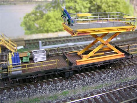 Bagger stripz are for bagger motorcycle as additioanal led turn signals and taillights. Hubbühnenwagen - Schulze Modellbau