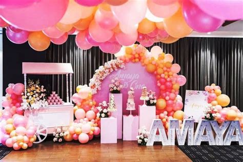 Hiasan di dalam kaca yang dibuat dalam berbagai bentuk ini cukup cantik menjadi tambahan dekorasi rumah. Paket Dekorasi Ulang Tahun Sederhana - JOGJA DEKOR | JASA ...