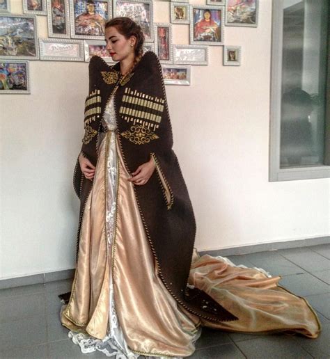 Circassian Girl In Traditional Dress Silk Cherkeska Geleneksel