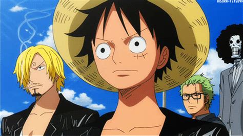 One piece wallpaper entitled nico robin gif find make share. one piece film z on Tumblr