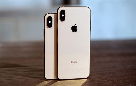 Apple Iphone Xs And Xs Max Review Pricey But Future Proof