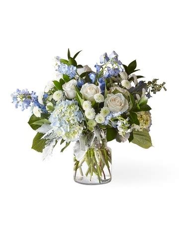 Read more » the traditional florist breaks up their bouquets into different prices based on the amount of flowers used. writing activities for kindergart: Send Flowers Rochester ...