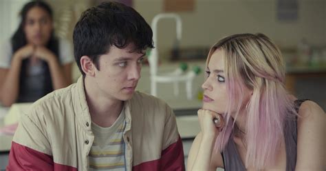What Happens With Otis And Maeve On Sex Education Popsugar Entertainment Uk