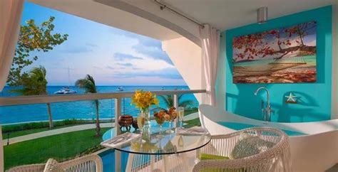 Sandals Montego Bay Oceanfront Honeymoon Club Level Room With Balcony