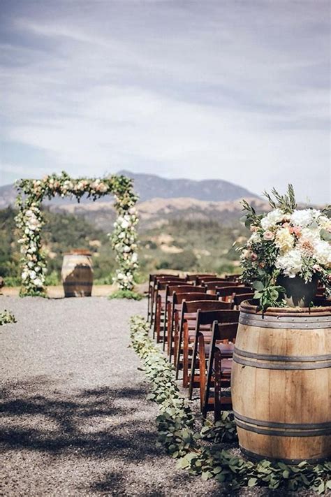Top 20 Rustic Country Wine Barrel Wedding Ideas Roses And Rings