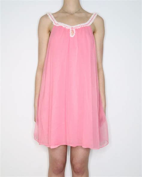 60s Pink Babydoll Nightgown Medium — Holy Thrift