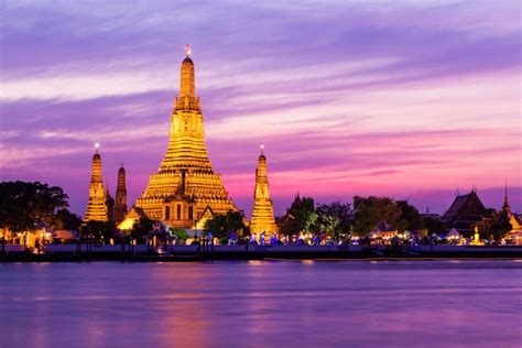 Templo Del Amanecer Wat Arun Bangkok