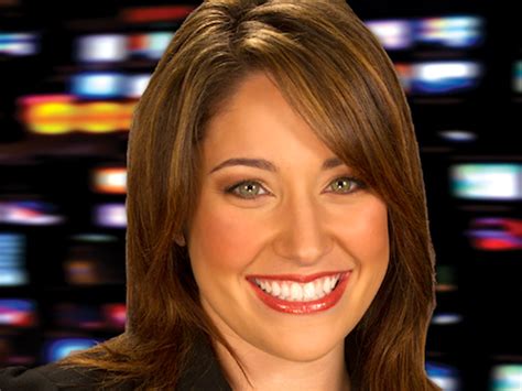 Eyewitness reacts to building collapse in surfside. TV Contract » Lauren Pastrana