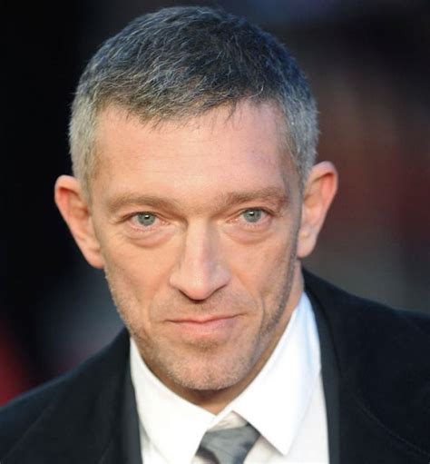 He first achieved recognition for his performance as a troubled french jewish youth in mathieu kassovitz's 1995 film la . Biografia di Vincent Cassel