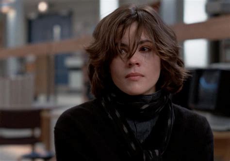 Ally Sheedy Says The Breakfast Clubs Plot Made Her Uncomfortable