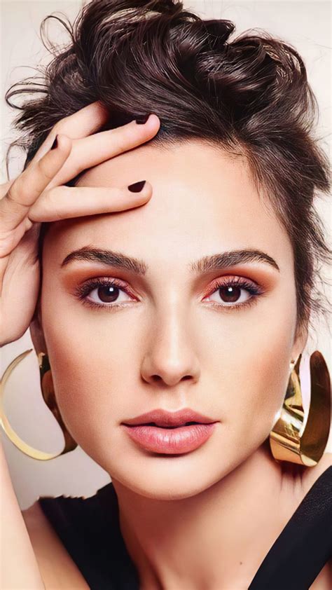 She won the miss israel title in 2004 and went on to represent israel at the 2004 miss universe beauty pageant. Beautiful Gal Gadot Closeup Photoshoot 4K Ultra HD Mobile ...