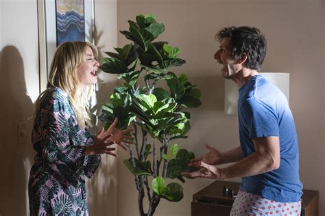 Palm Springs Review Time Loop Romcom Finds The Sweet Spot Between