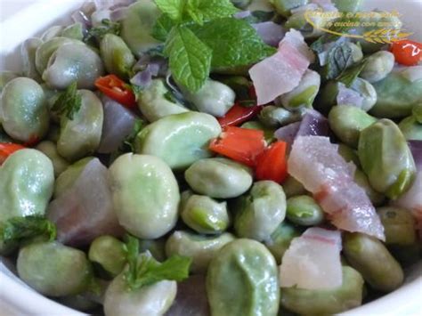 Vendita all'ingrosso di prodotti e forniture per professionisti food e no food con tante vantaggiose offerte:sfoglia il volantino vivo cash and carry e registrati per assicurarti imperdibili vantaggi Zuppa di fave fresche con pancetta, cipolla e menta ...