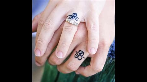 The thing with ideas is that they can come to you at any time and any place, be it listening to your favorite song or just doing your night scrolling on instagram. 30 Matching Tattoo Ideas Unique Couple Tattoos For Lovers ...