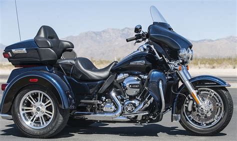 Financing offer available only on new harley‑davidson® motorcycles financed through eaglemark savings bank (esb) and is subject to credit approval. HARLEY DAVIDSON Tri Glide Ultra - 2013, 2014 - autoevolution