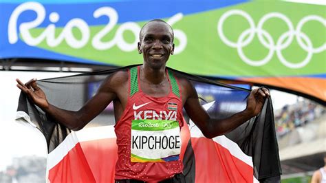 Eliud Kipchoge Just Misses Breaking 2 Hour Barrier In Marathon Kiro 7