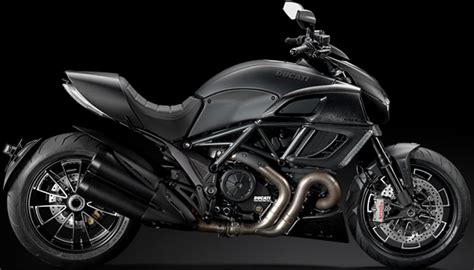 Its design reinterprets the diavel style with a contemporary look and integrates perfectly the 159 hp testastretta dvt 1262 engine, beating heart of this diavel 1260. Limitation of Ducati Diavel Titanium 2015
