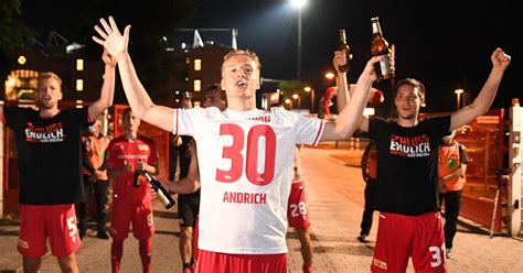 Felix kroos is the younger brother of veteran footballer toni kroos. Felix Kroos kehrt wohl nicht mehr zum 1. FC Union Berlin ...