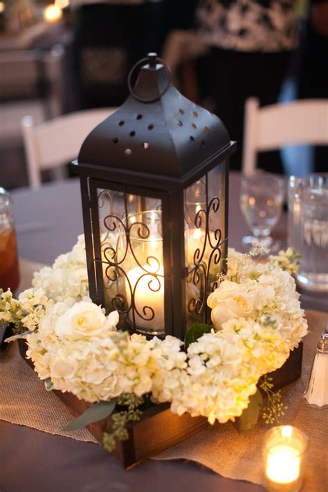 31 Chic Lantern Wedding Centerpieces Youll Like Weddingomania