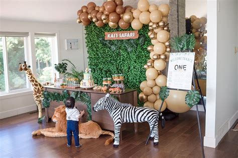 Gold Safari Animal Centerpiece Set, Safari Baby Shower, Wild One