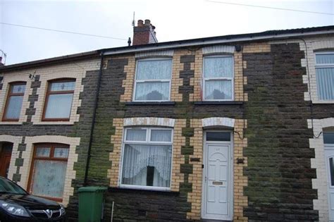Each lot has an end time, so you'll know exactly how long you have to get your next bid placed. This house has an auction guide price of £10,000 but you view it at your own risk - Wales Online