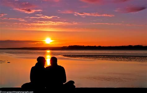 How do i move on from you when i am still stuck in the yesterday, on that setting sun, love? Romantic Pictures The Sunset, Love Wallpaper | Picture Gallery