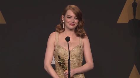 Emma Stone Reacts After Winning Oscar Full Interview Youtube