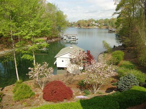 Moneta ranch in virginia woods reduced $10,000 june 2012 bedford county, virginia moneta only $199,000 virginia woods subdivision off water but just minutes from smith mountain lake. Smith Mountain Lake Estate: SORRY SOLD NOW $979,000 ...
