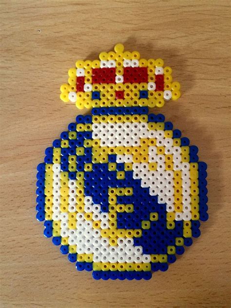 Real Madrid Escudo Hama Beads Perler Beads Plantilla Madrid