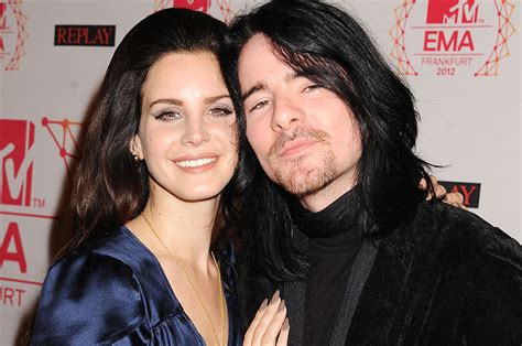 Lana Del Rey's ex-boyfriend says she broke up with him in an interview