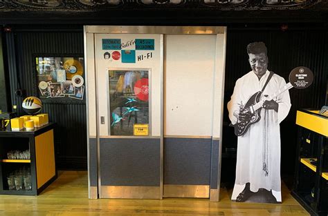 Jack Whites Third Man Records To Open London Storefront Artist On