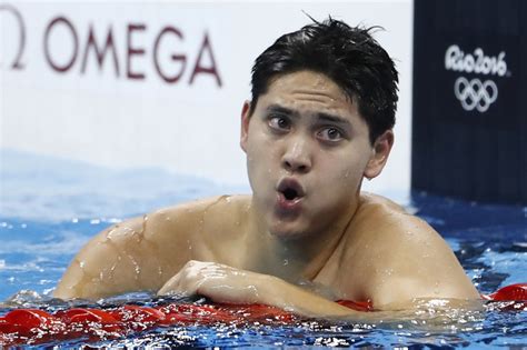 Schooling Stuns Phelps To Win Singapores First Ever Gold