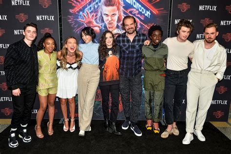 En ella, además de tener stand de todo tipo de franquicias y editoriales, además de tener este año la temática de dragon ball. The Stranger Things Cast at Netflix's Stranger Things Season 3 Screening | Millie Bobby Brown's ...