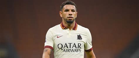 Dzeko ha avuto un problema, domani non giocherà. CALCIOMERCATO ROMA LIVE! - Tutto il mercato giallorosso in ...
