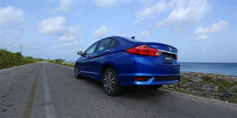 Hello friends watch this video to see and know about all new 2018 honda city with actual showroom look along with real life review including interiors and exteriors !! Precio y versiones del nuevo Honda City 2018 en México ...