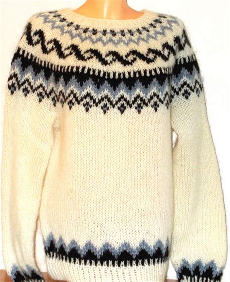 Classic Traditional Icelandic Print Sweater Icelandic Wool Sweaters Stylish Sweaters Sweaters