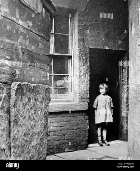 Slum Housing Probably Manchester Early 1900s Stock Photo Alamy
