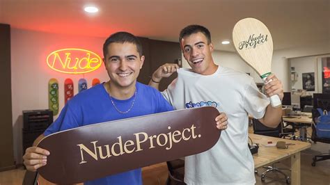 Han Creado una Marca de Ropa de 7 000 000 con 20 Años Nude Project
