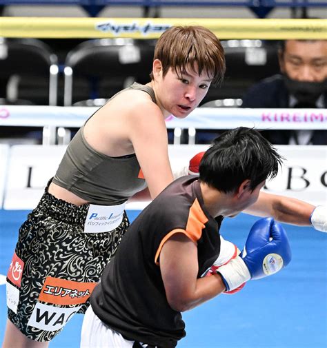 美人すぎるボクサー 伊藤沙月、階級下げてtko圧勝 来年は徐々に上を タイトルにも意欲 ボクシング写真ニュース 日刊スポーツ