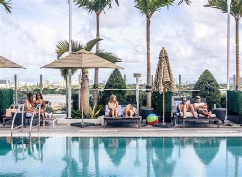 the easton rooftop pool and lounge rooftop bar in fort lauderdale the rooftop guide