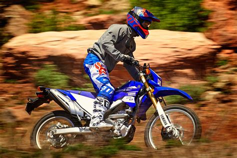 First offered in 2001, it shared many components and design concepts with the yz250f motocross model. The Best Dual-Sport Motorcycles | Pictures, Specs ...