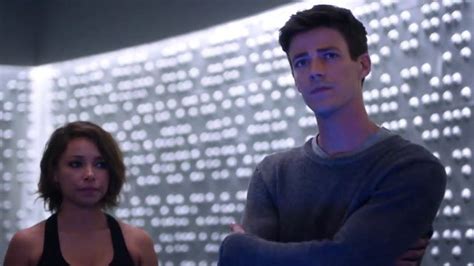 Watch the flash season 04 episode 10 online free. The Flash Season 5 Episode 1 Recap: "Nora"