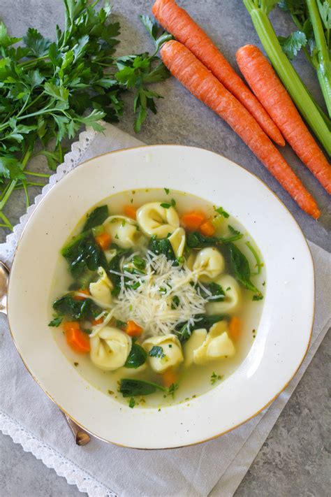 Spinach Tortellini Soup Zen And Spice